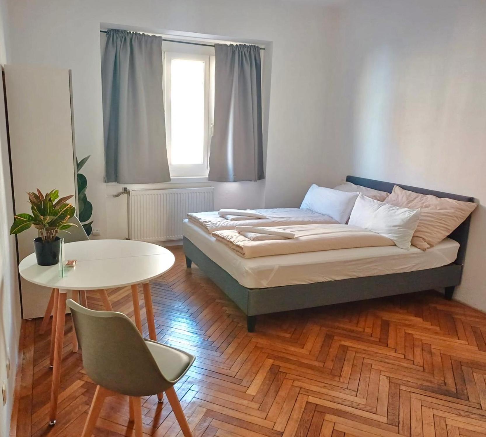 Apartment Lerchenfelder Strasse Vienna Esterno foto